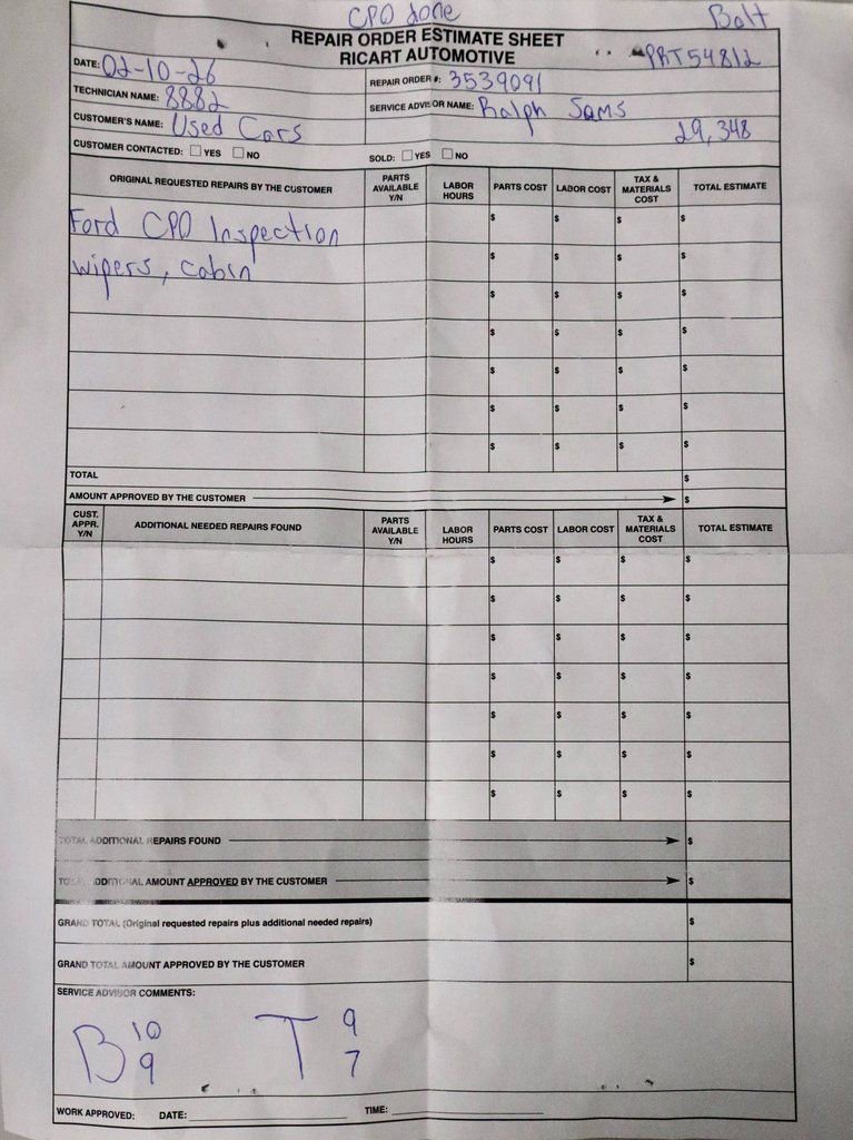 Used 2022 Chevrolet Bolt EUV LT w/ Driver Confidence Package image 11