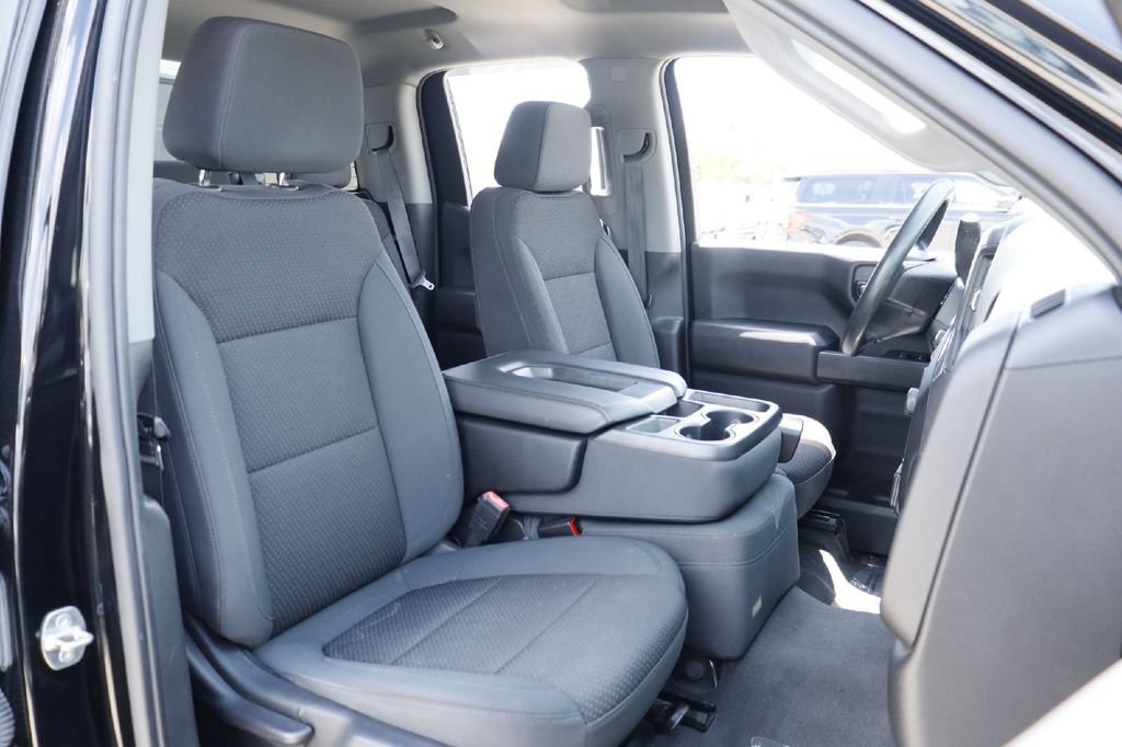 Used 2021 Chevrolet Silverado 1500 Custom AWD/4WD image 18
