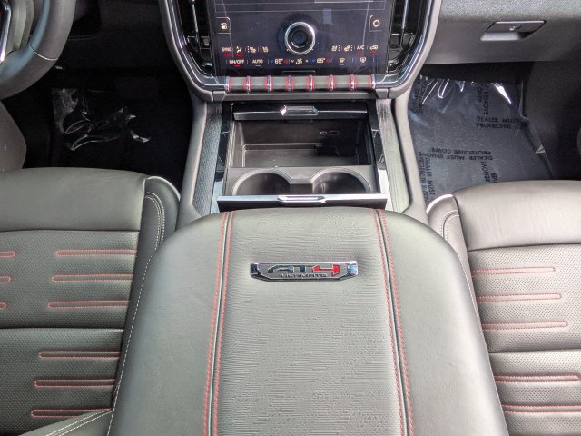 Used 2025 GMC Yukon XL AT4 Ultimate AWD/4WD image 21
