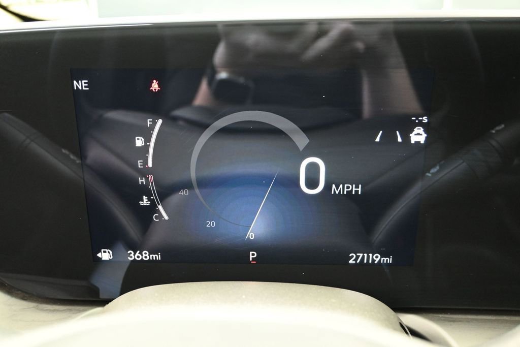 Used 2025 Buick Encore GX Preferred AWD/4WD image 22