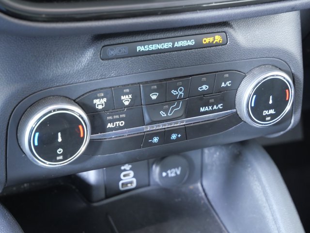 Certified 2025 Ford Escape ST-Line AWD/4WD image 24