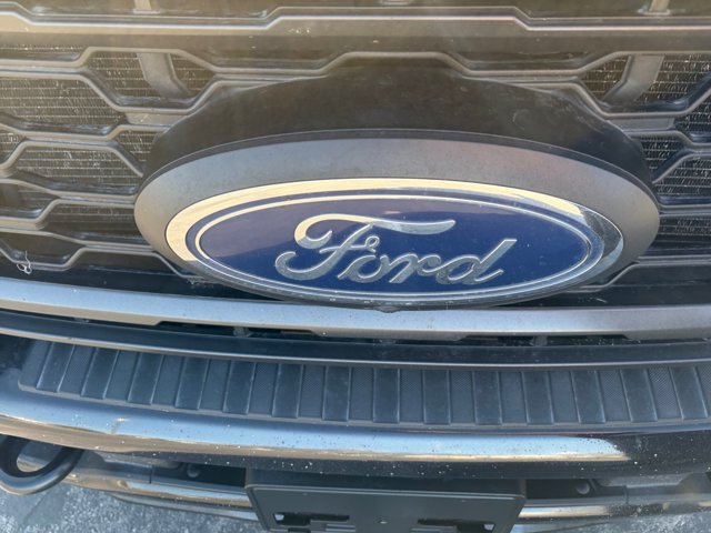 Certified 2023 Ford F350 XLT w/ XLT Premium Package AWD/4WD image 23