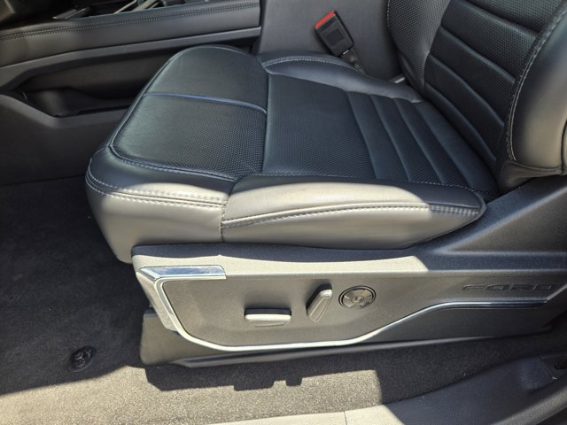 Certified 2025 Ford F250 Platinum AWD/4WD image 21