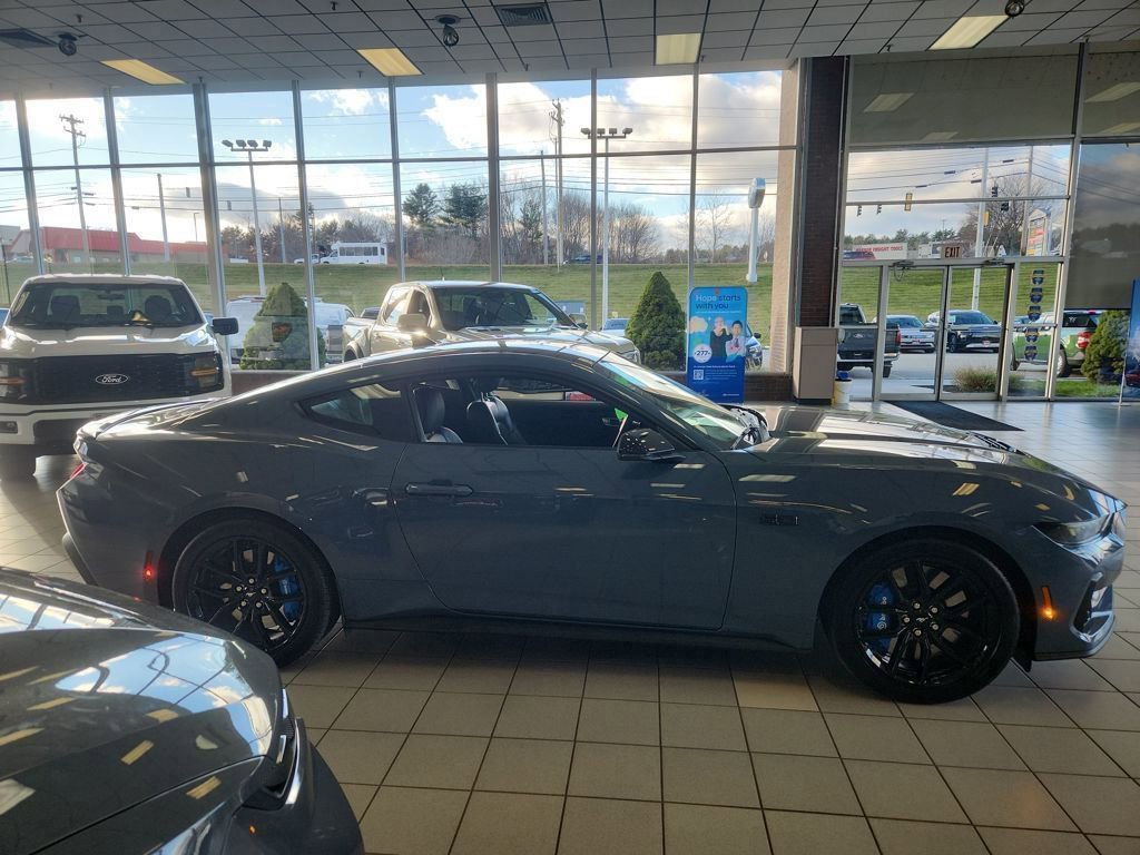 Certified 2024 Ford Mustang GT Premium image 8