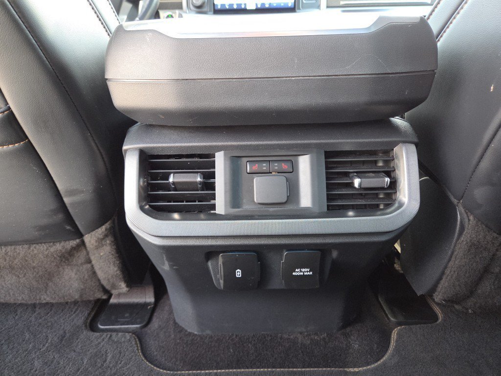 Certified 2022 Ford F150 Platinum w/ FX4 Off-Road Package AWD/4WD image 33