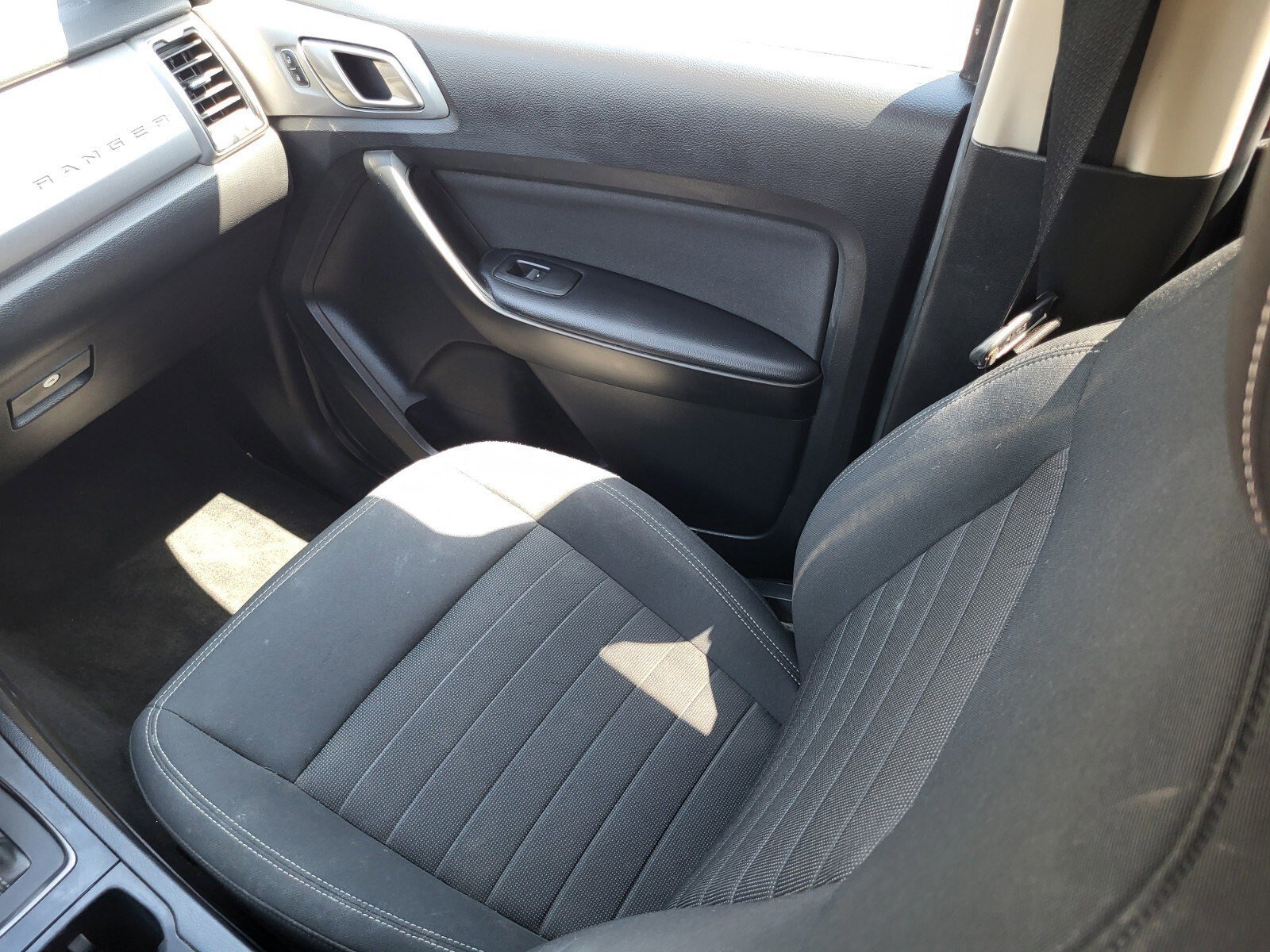 Certified 2019 Ford Ranger XLT w/ Equipment Group 301A Mid image 17