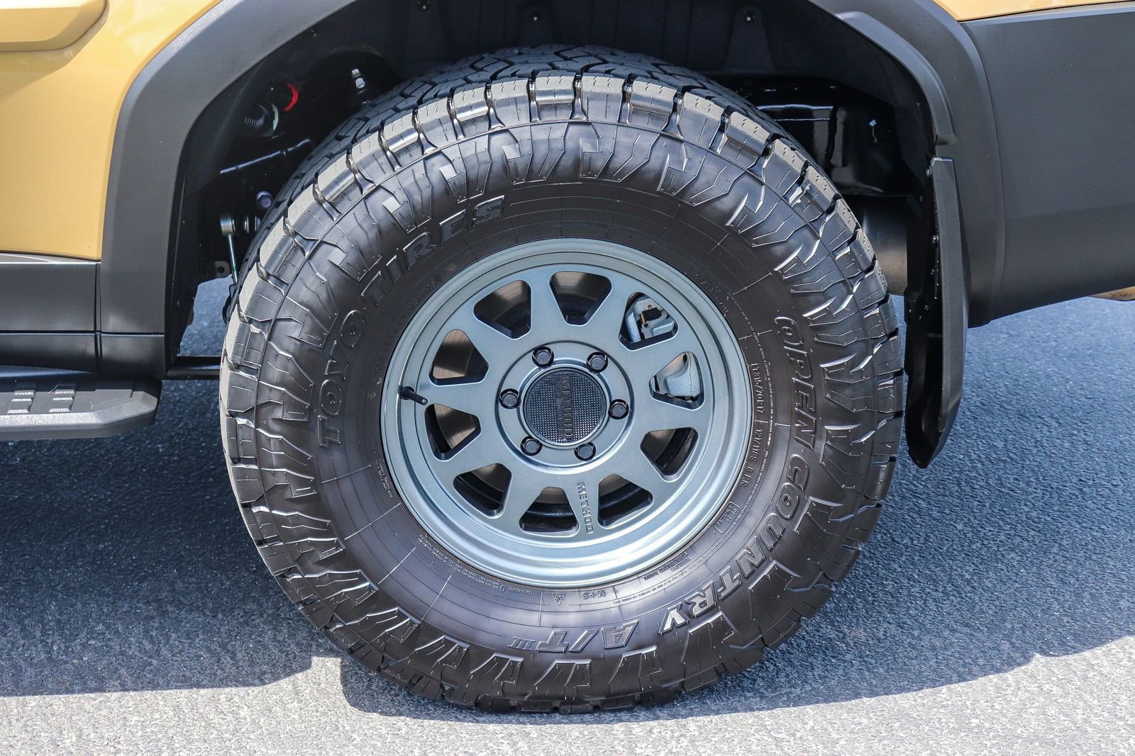 Used 2025 Toyota Land Cruiser w/ Premium Package AWD/4WD image 8