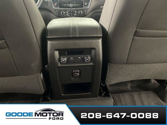 Used 2023 Chevrolet Traverse LT AWD/4WD image 20