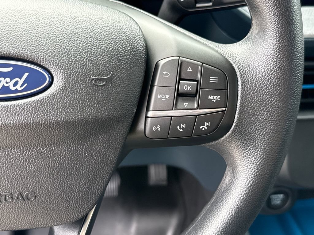 Certified 2025 Ford Maverick XLT image 16