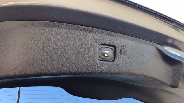 Certified 2023 Ford Edge Titanium image 11