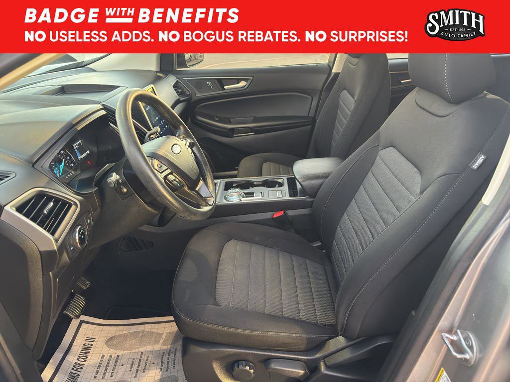 Certified 2023 Ford Edge SE w/ Black Appearance Package image 12