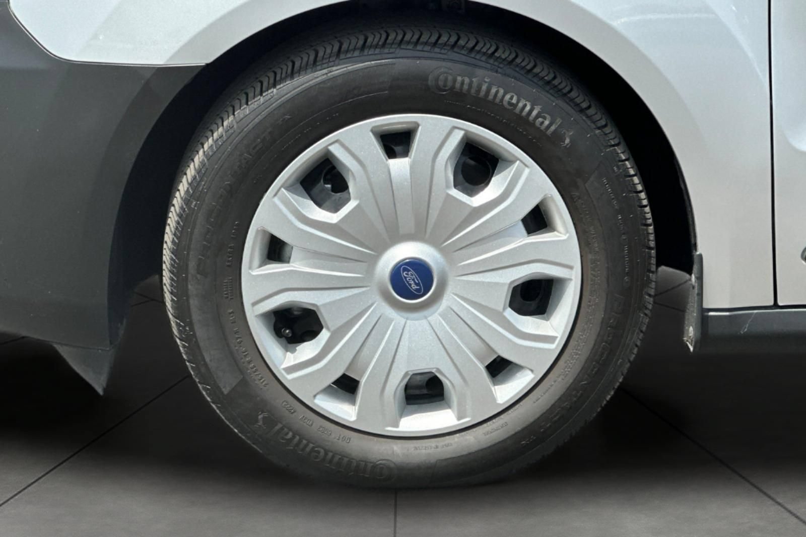 Certified 2023 Ford Transit Connect XL FWD image 29