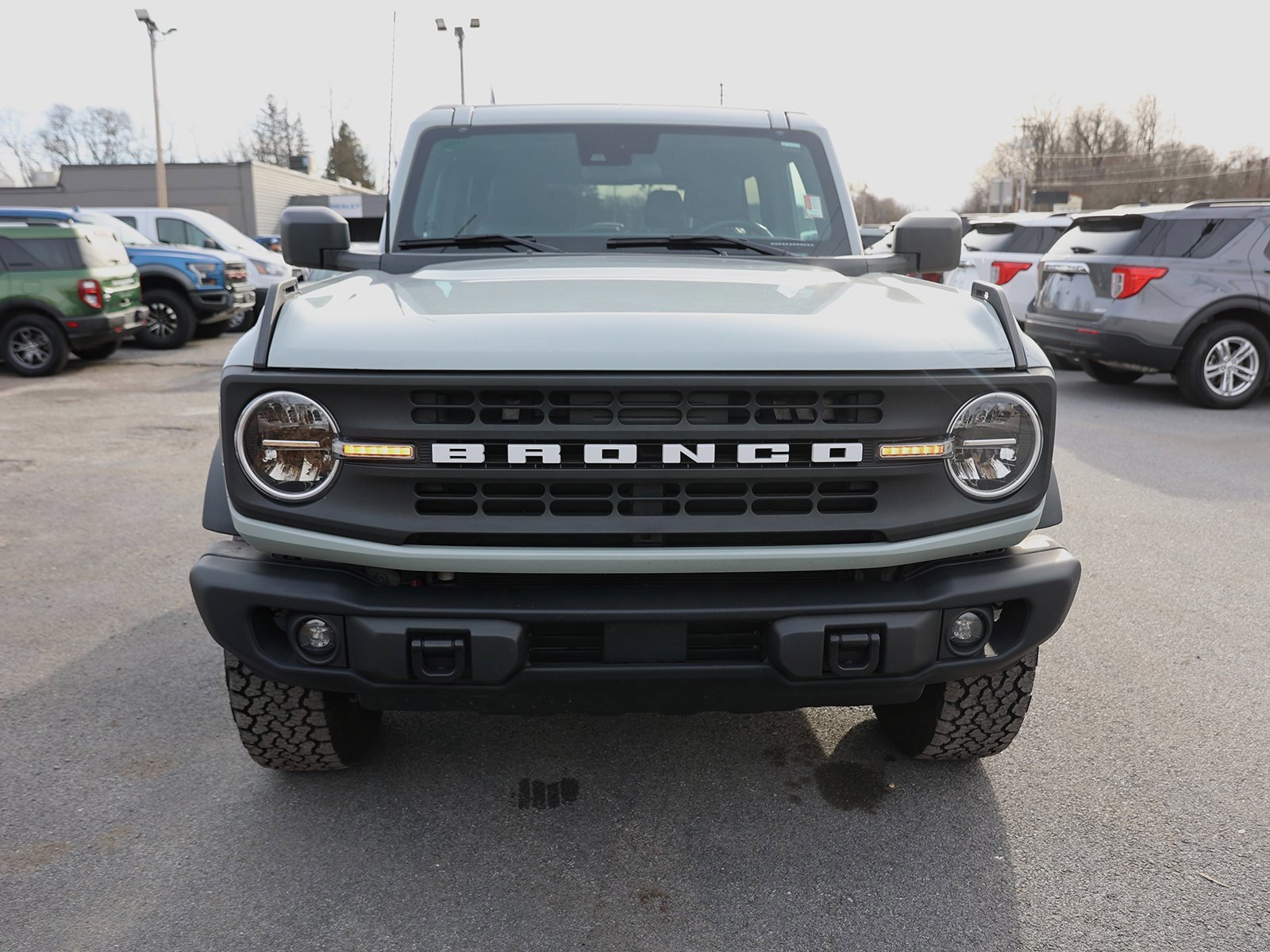 Certified 2023 Ford Bronco Black Diamond image 8