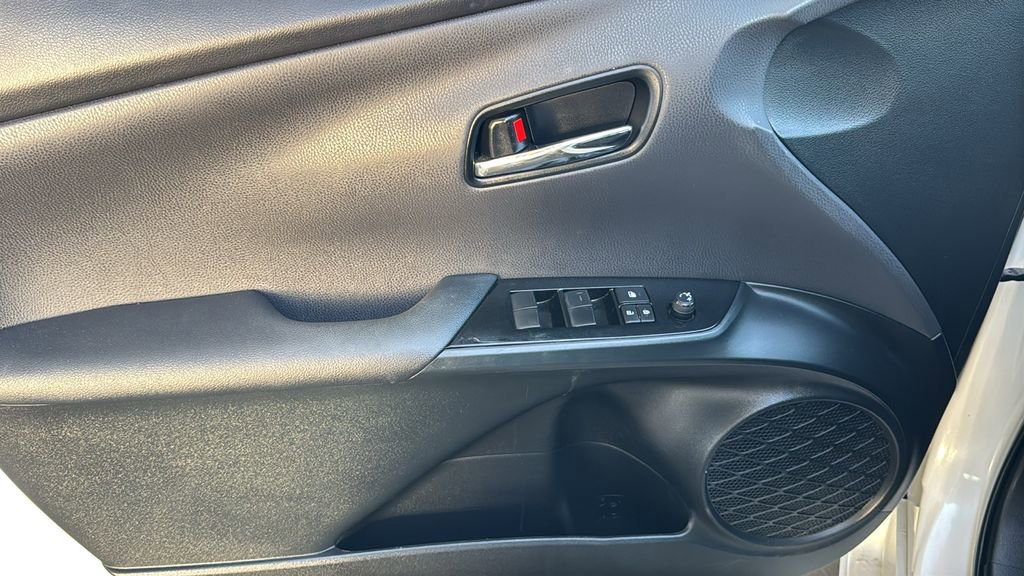 Used 2021 Toyota Prius Prime XLE image 19