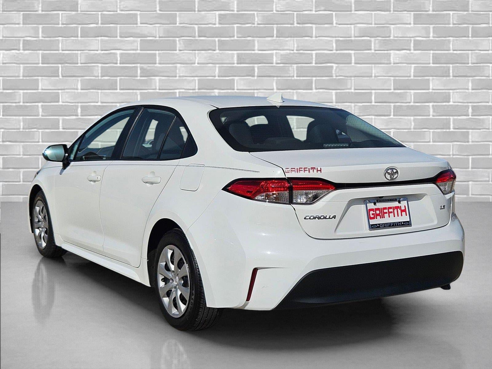 Used 2025 Toyota Corolla LE FWD image 8