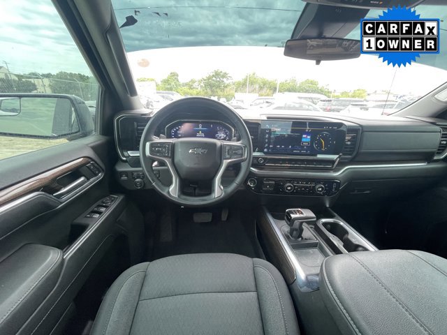 Used 2023 Chevrolet Silverado 1500 LT Trail Boss w/ Protection Package AWD/4WD image 5