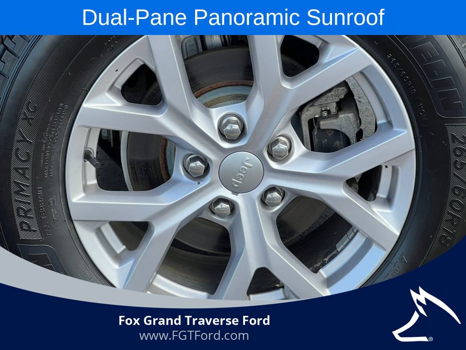 Used 2022 Jeep Grand Cherokee Limited AWD/4WD image 7