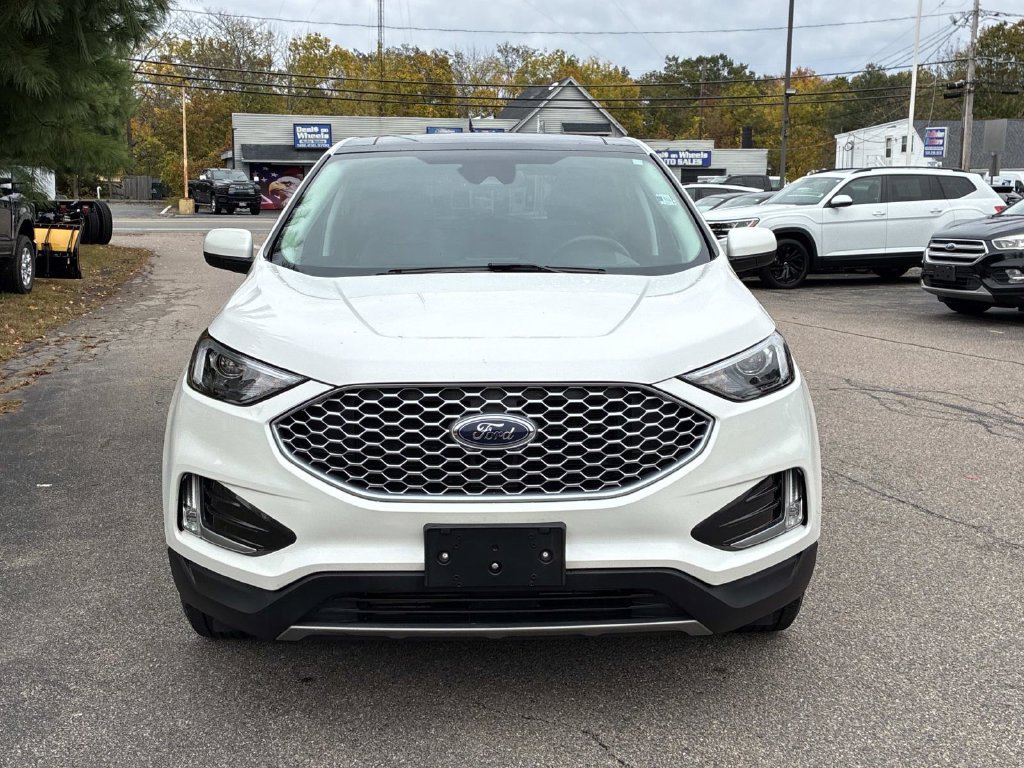 Certified 2024 Ford Edge SEL w/ Convenience Package AWD/4WD image 2