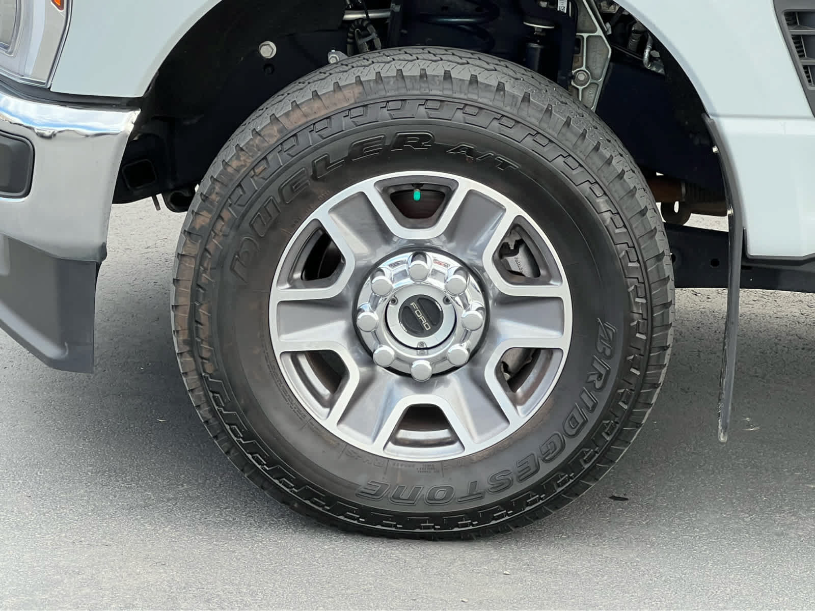 Certified 2026 Ford F350 Lariat w/ Lariat Ultimate Package AWD/4WD image 14