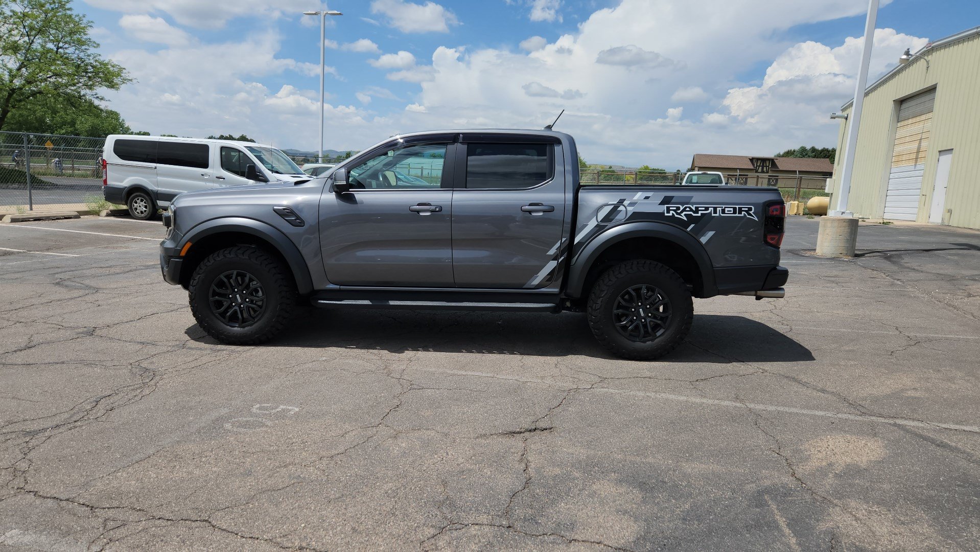 Certified 2025 Ford Ranger Raptor AWD/4WD image 7