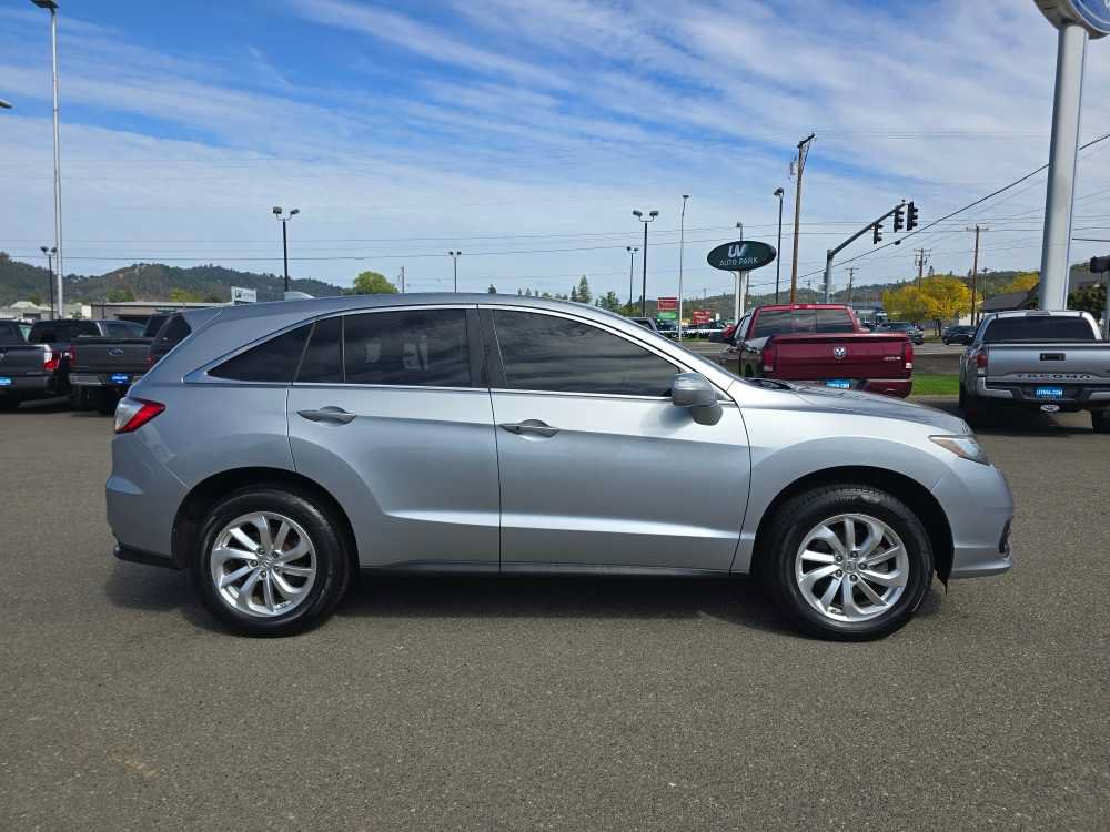 Used 2018 Acura RDX w/ Technology Package AWD/4WD image 5