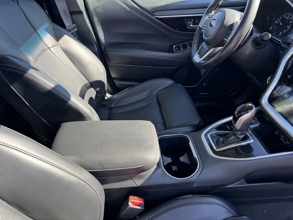 Used 2021 Subaru Outback Limited w/ Popular Package #2 image 6