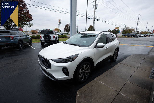 Certified 2025 Ford Escape Platinum w/ Premium Technology Package image 1