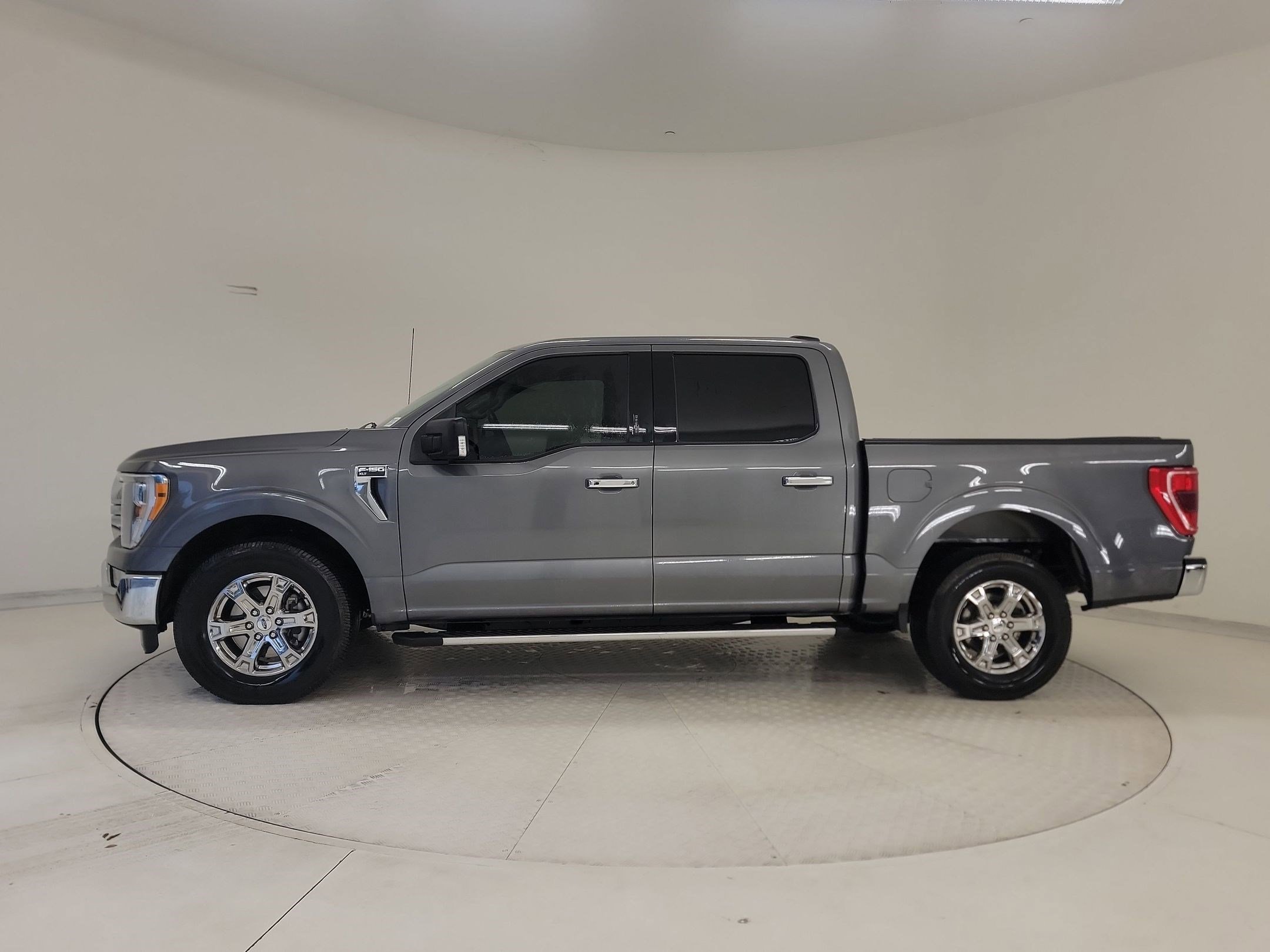 Certified 2021 Ford F150 XLT w/ Equipment Group 302A High image 2