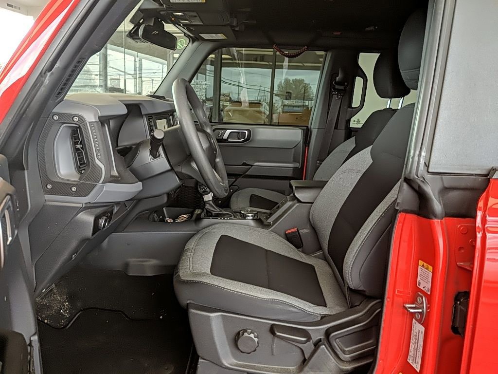Certified 2023 Ford Bronco 4-Door AWD/4WD image 11