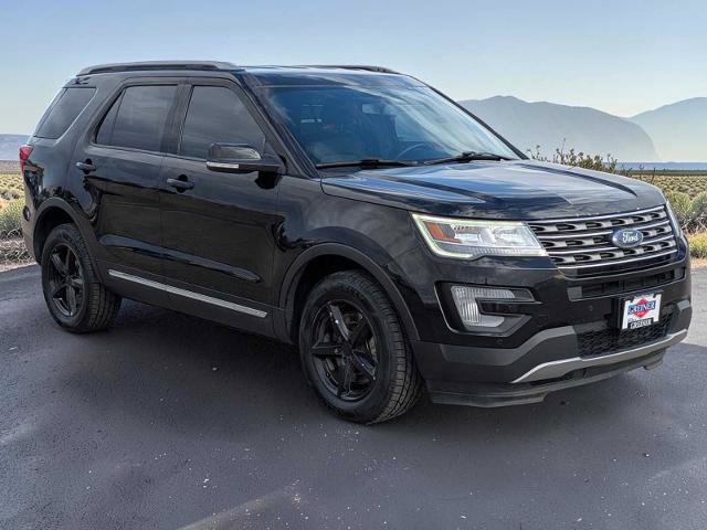 Certified 2017 Ford Explorer XLT w/ Equipment Group 202A AWD/4WD image 8