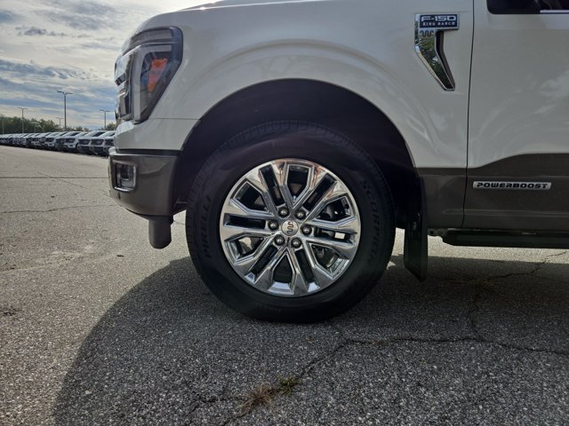 Certified 2025 Ford F150 King Ranch w/ FX4 Off-Road Package AWD/4WD image 23