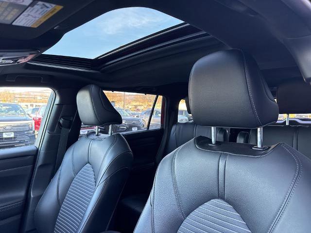 Used 2021 Toyota Highlander XSE image 21