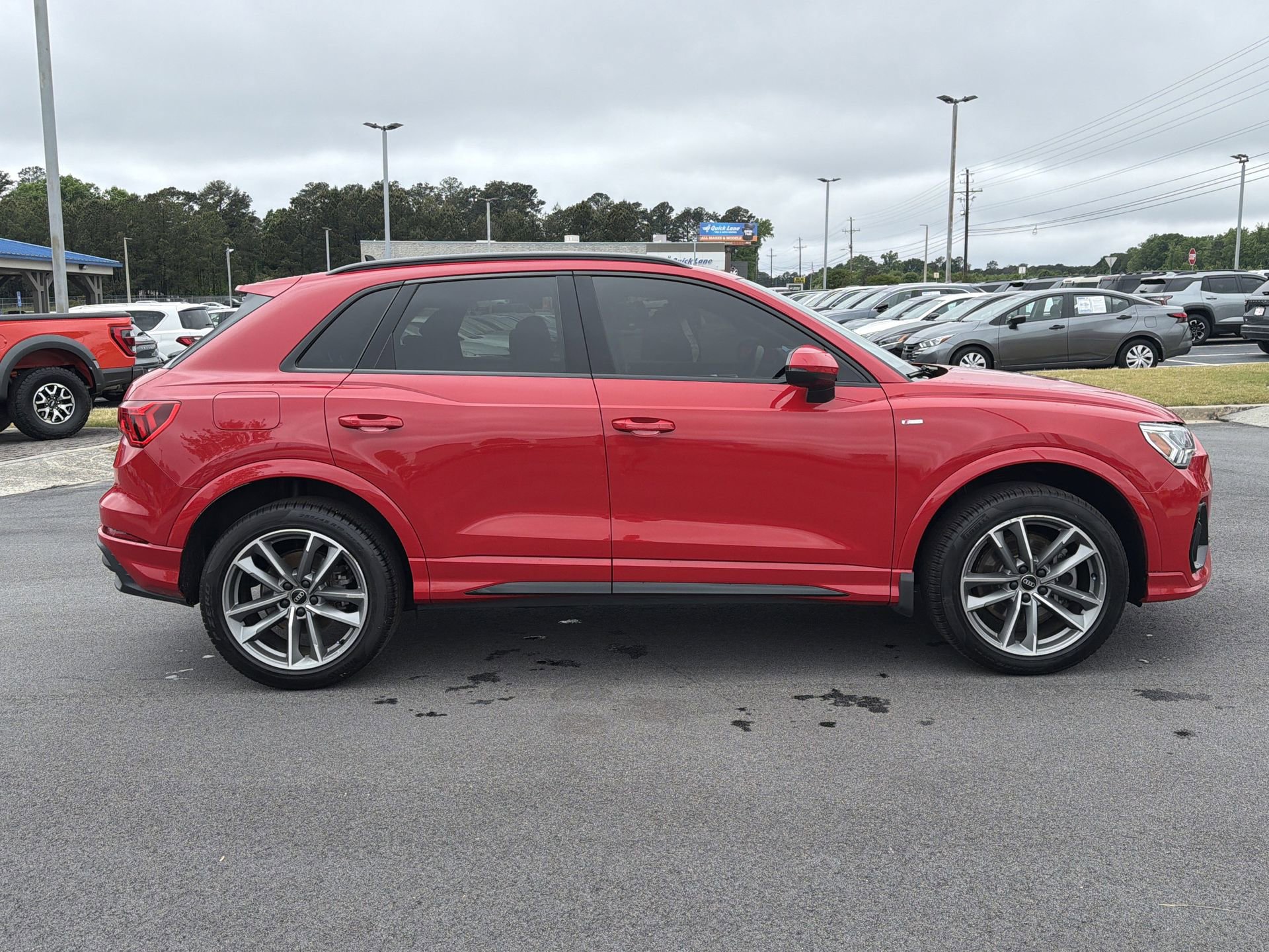 Used 2024 Audi Q3 2.0T Premium Plus w/ Premium Plus Package AWD/4WD image 28