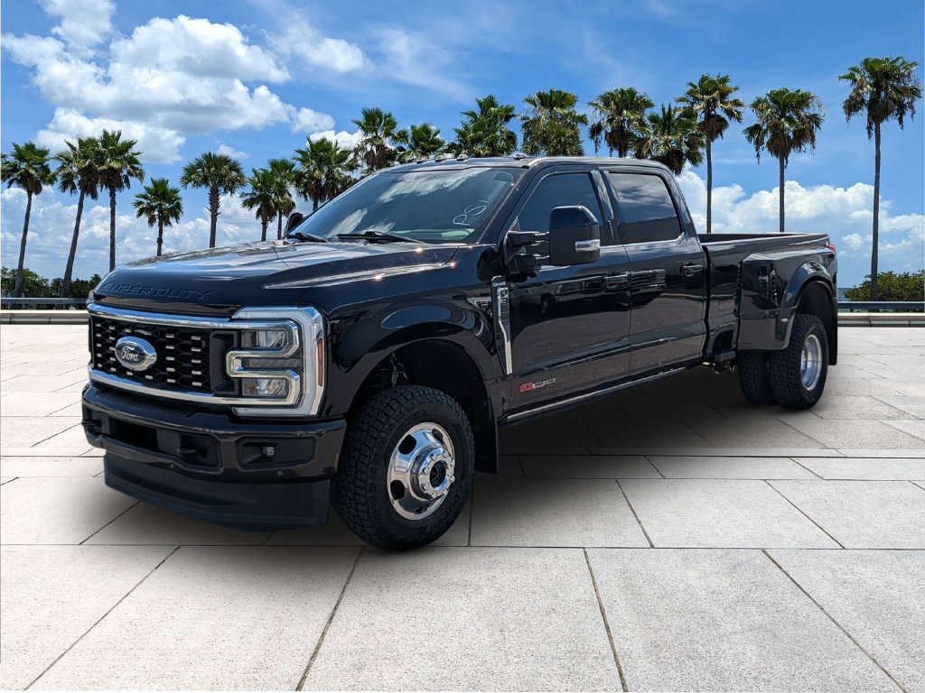 Certified 2024 Ford F350 King Ranch AWD/4WD image 5