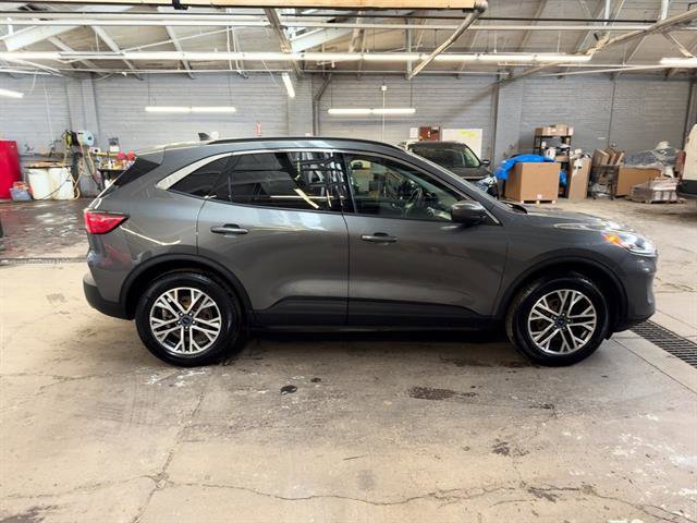 Certified 2022 Ford Escape SEL image 6