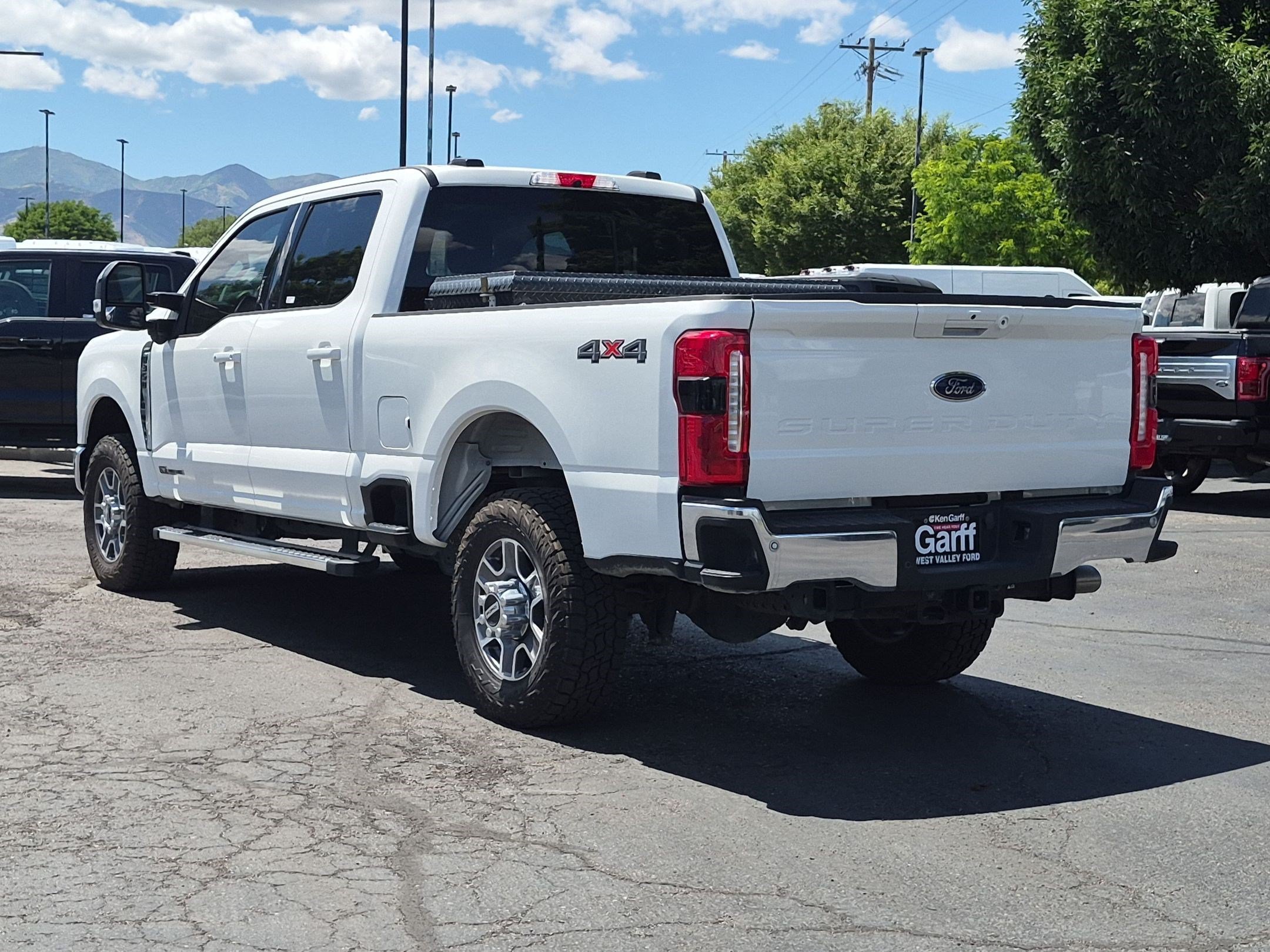Certified 2024 Ford F350 Lariat AWD/4WD image 9