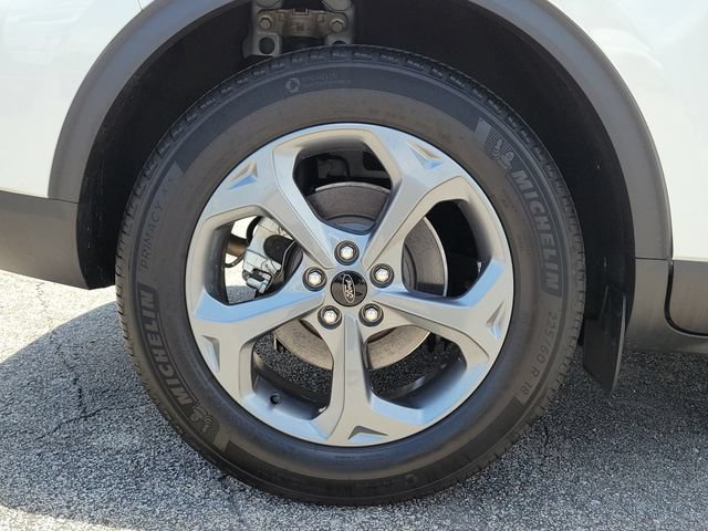 Certified 2025 Ford Escape ST-Line w/ Equipment Group 301A FWD image 6