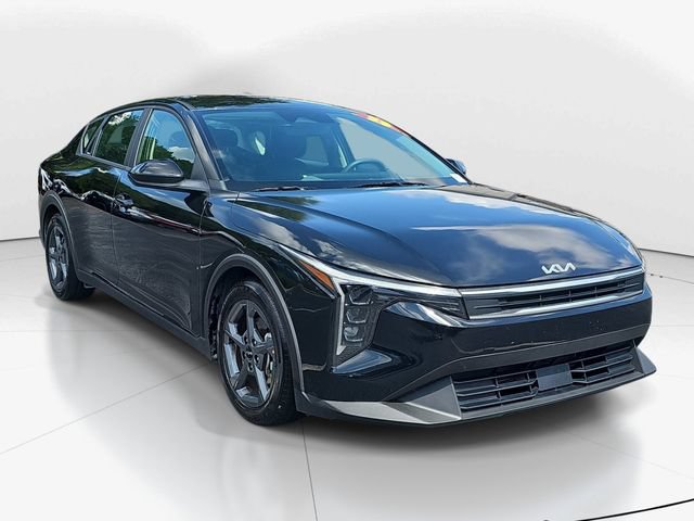 Used 2025 Kia K4