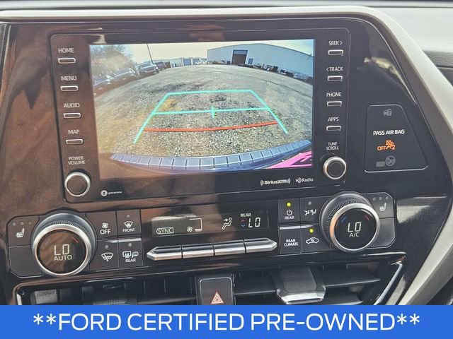 Used 2022 Toyota Highlander XLE image 30