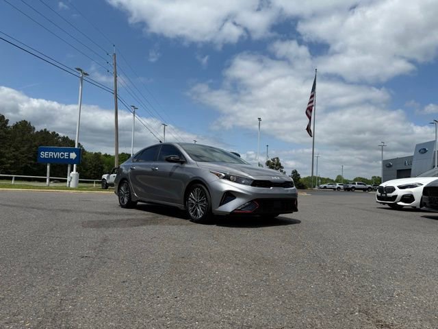Used 2024 Kia Forte GT-Line w/ GT-Line Premium Package FWD image 9