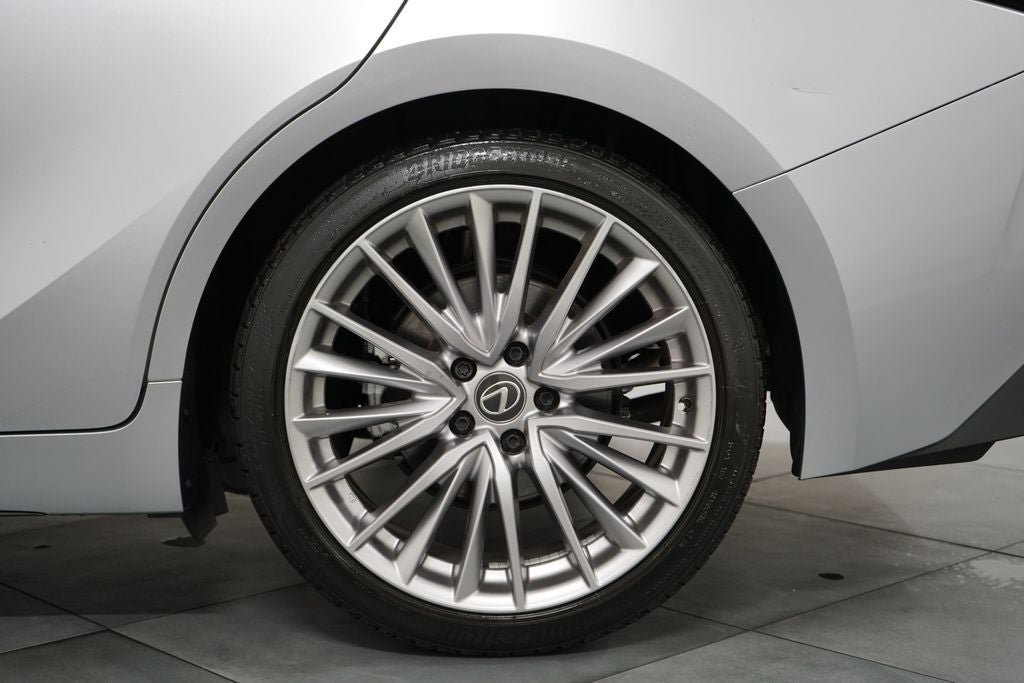 Used 2024 Lexus IS 300 AWD w/ Premium Package image 38