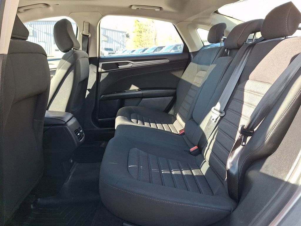 Certified 2020 Ford Fusion SE image 10