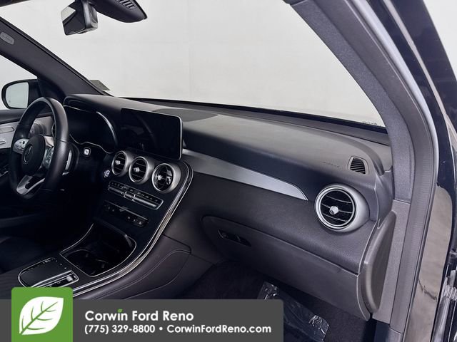 Used 2021 Mercedes-Benz GLC 300 4MATIC image 29