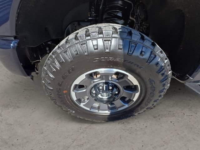 Certified 2024 Ford F350 Platinum w/ Tremor Off-Road Package AWD/4WD image 14