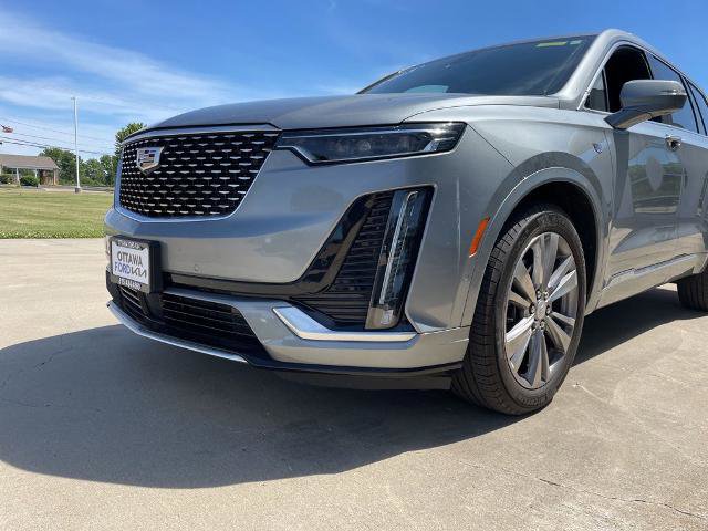 Used 2023 Cadillac XT6 Premium Luxury w/ Platinum Package AWD/4WD image 17