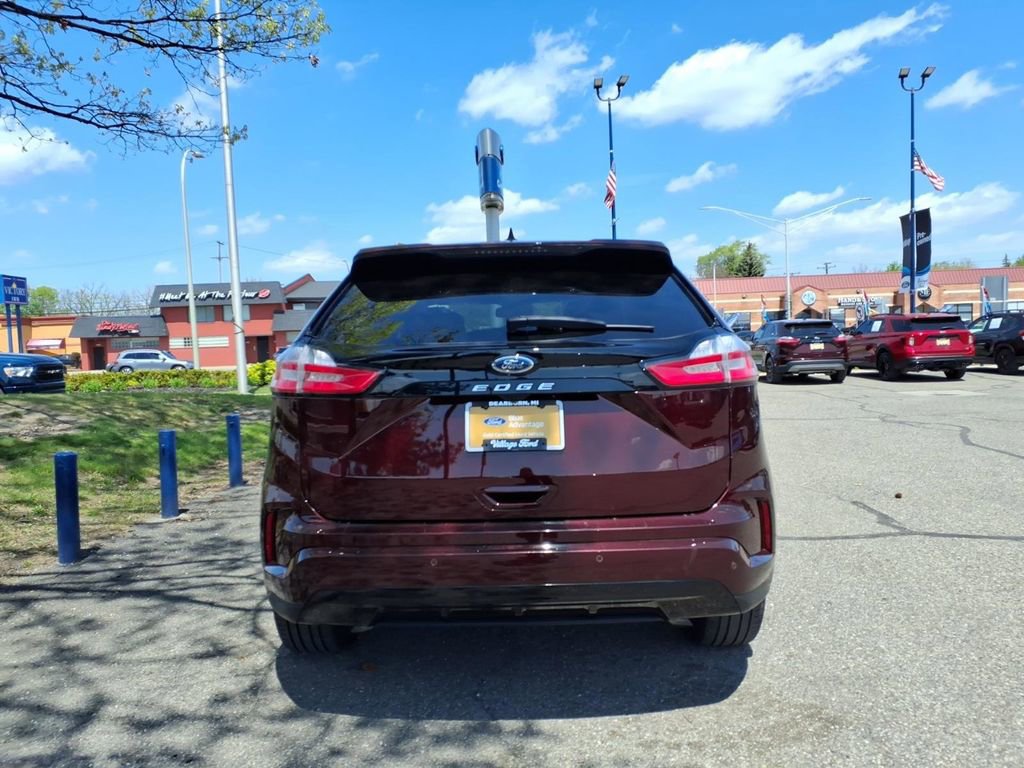 Certified 2023 Ford Edge ST-Line AWD/4WD image 9