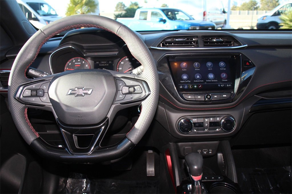Used 2023 Chevrolet TrailBlazer RS w/ Convenience Package image 17