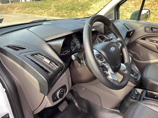 Certified 2020 Ford Transit Connect XL image 13