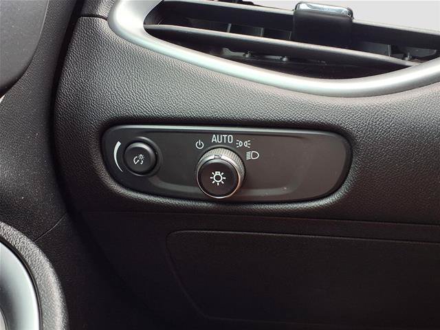 Used 2024 Chevrolet Malibu LT FWD image 11
