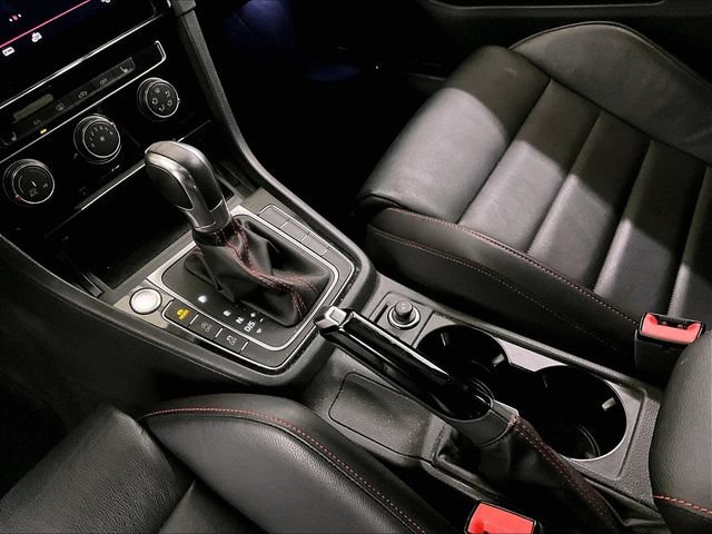 Used 2019 Volkswagen GTI SE FWD image 16